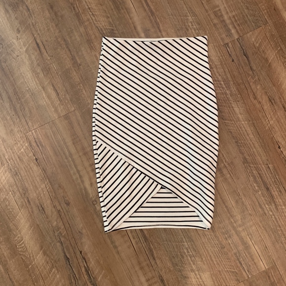 NWOT Zara Trafaluc Bodycon Striped Asym Skirt - Picture 1 of 6